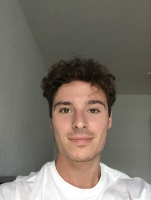 Julius  zoekt een Studio / Appartement / Kamer in Leeuwarden