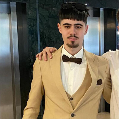 Lazar zoekt een Studio / Kamer in Leeuwarden